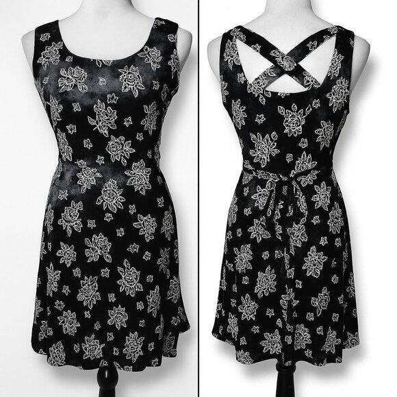 Vintage 90s DBY Velvet Mini Dress Size S Y2K Floral Whimsigoth - Picture 1 of 8